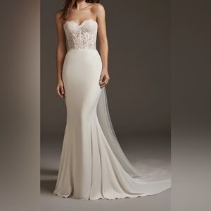 Pronovias Vela wedding dress label size 10